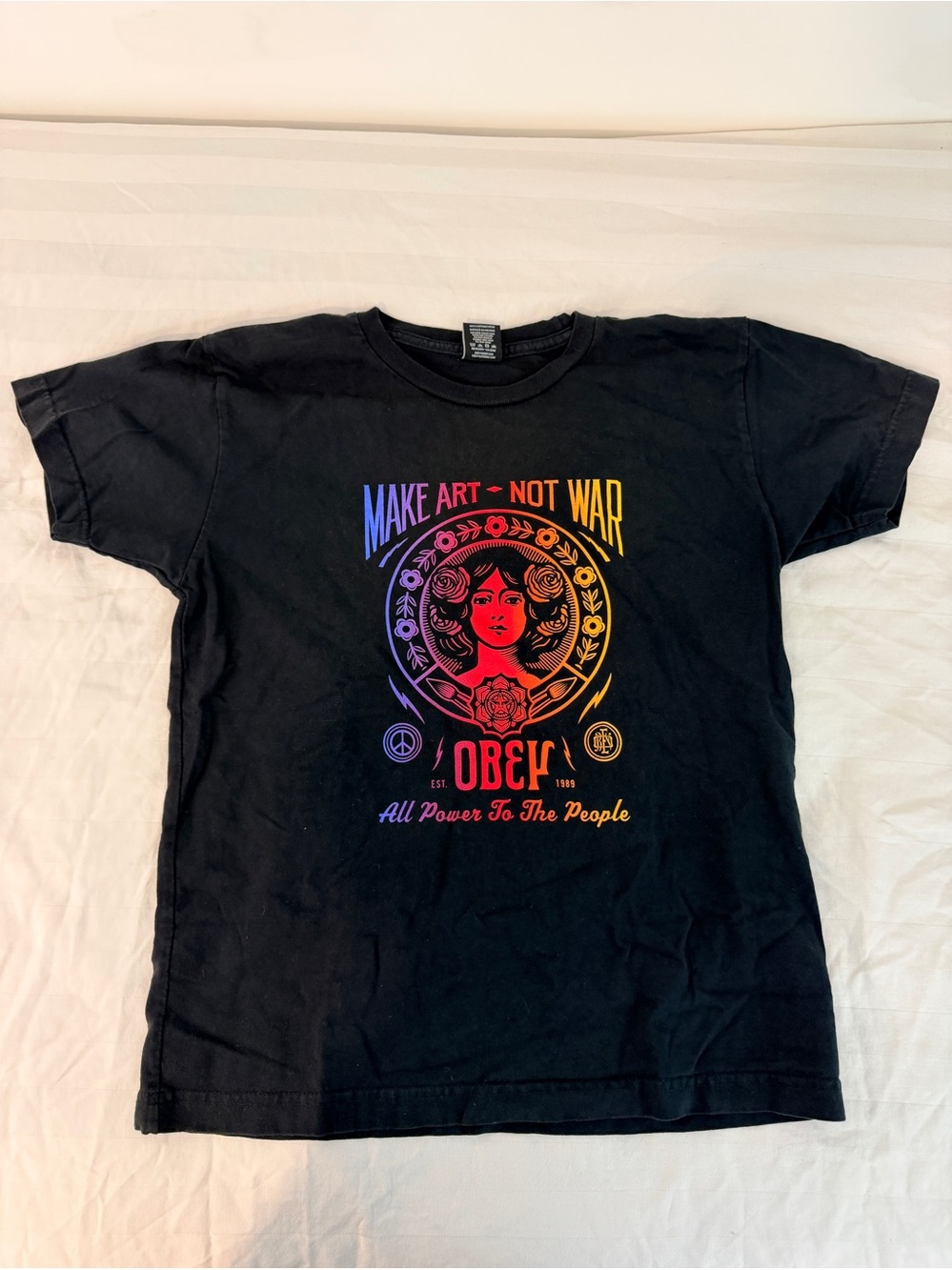 Obey Make Art Not War Black T-Shirt M